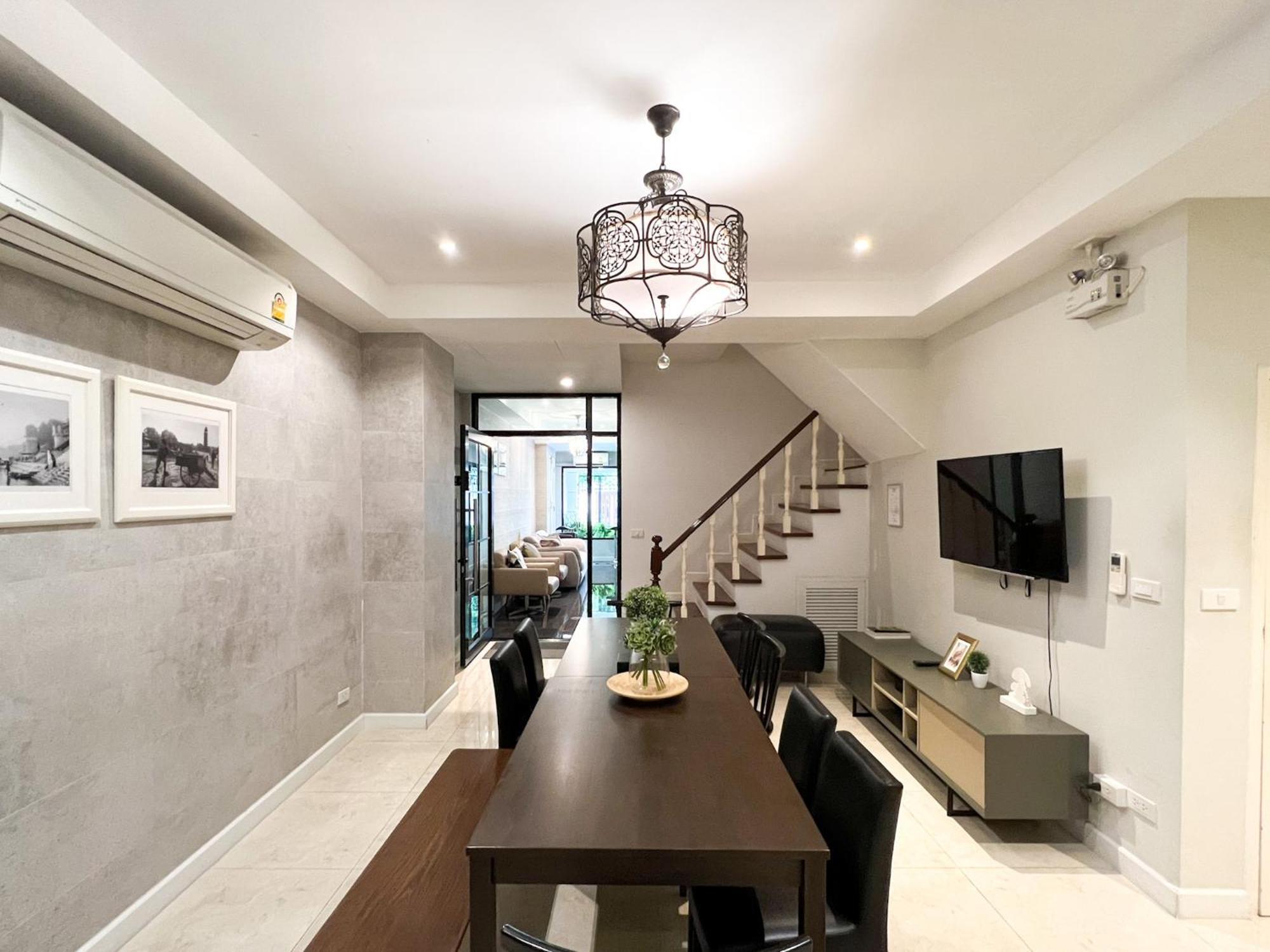 Neveu Premier Residence : Ratchada Bangkok Ngoại thất bức ảnh
